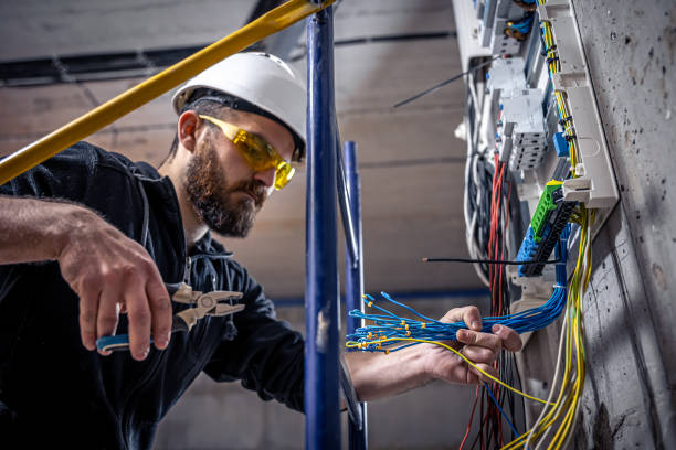 Best Electrical Contractors for Businesses  in Pimmit Hills, VA